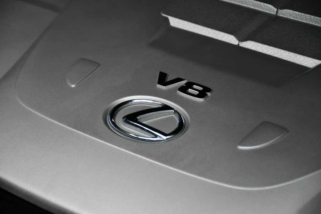 2007 Lexus LS 4th Gen - Image 12 of 21