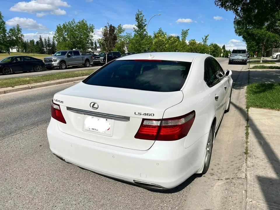 2007 Lexus LS 4th Gen - Image 3 of 4