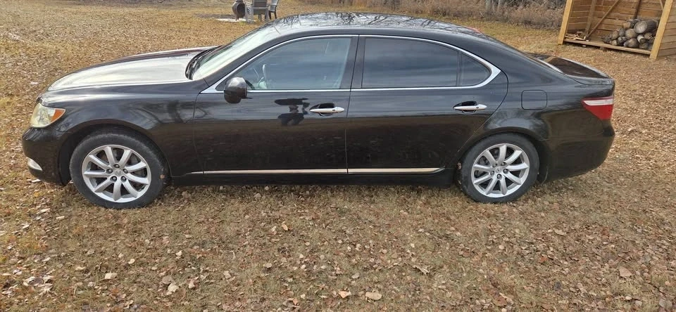 2007 Lexus LS 4th Gen - Image 2 of 9