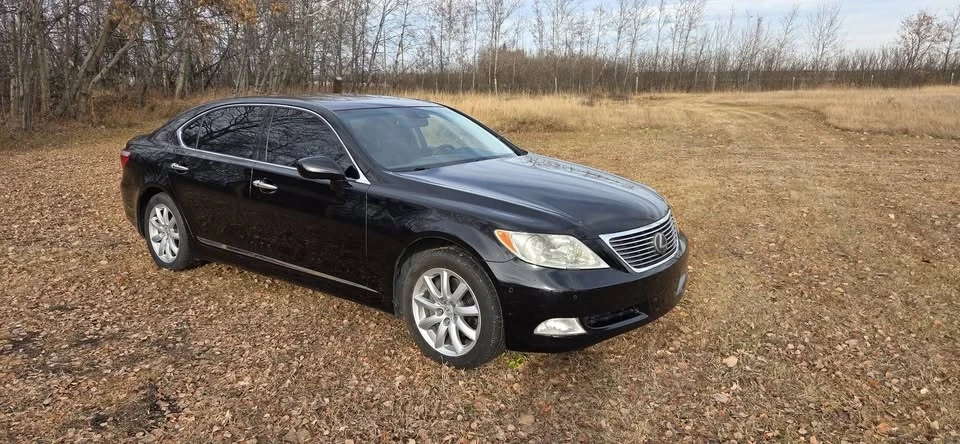 2007 Lexus LS 4th Gen - Image 4 of 9