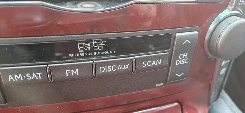 2007 Lexus LS 4th Gen - Image 9 of 9