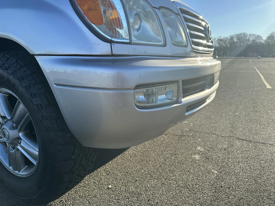 2007 Lexus LX 2nd Gen - Image 16 of 31