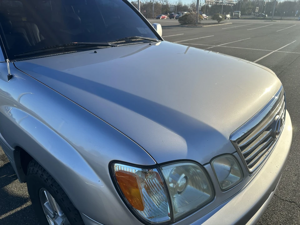 2007 Lexus LX 2nd Gen - Image 15 of 31