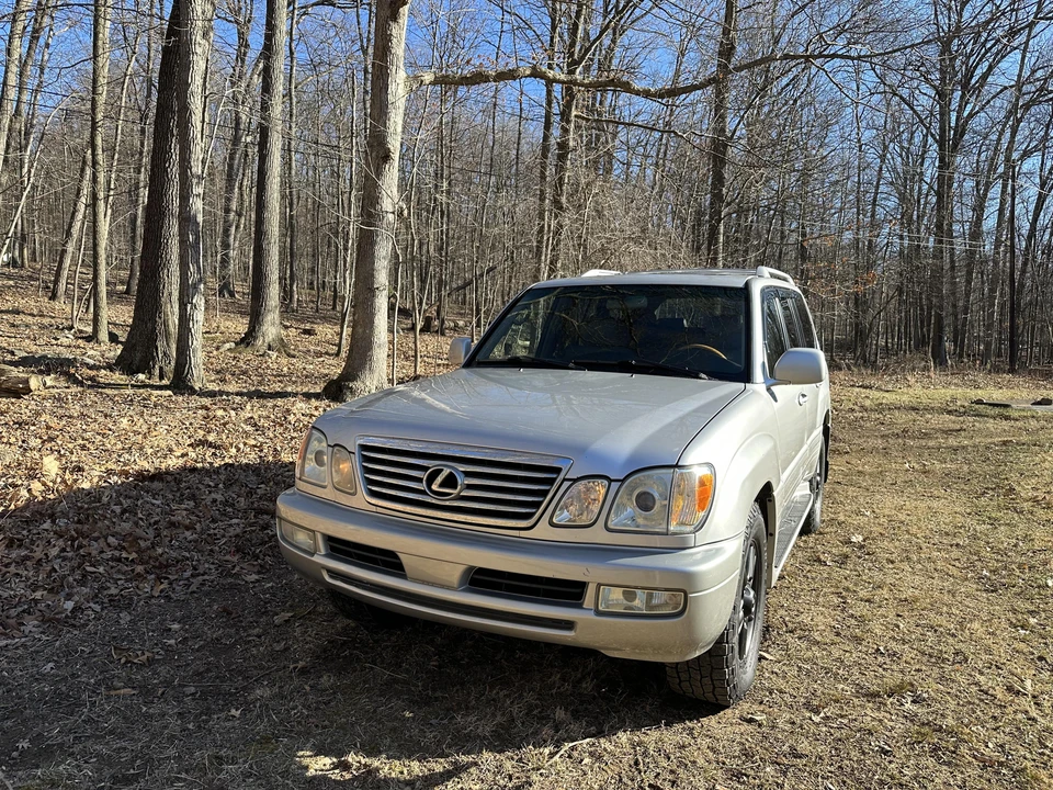 2007 Lexus LX 2nd Gen - Image 7 of 31