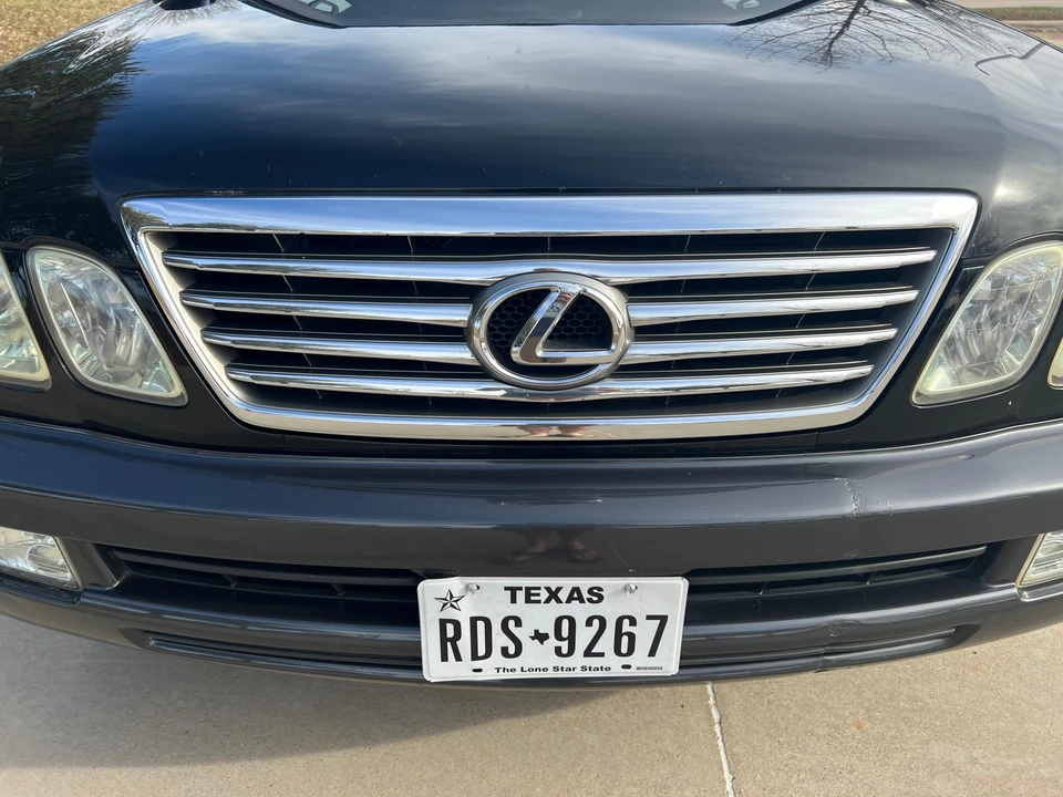 2007 Lexus LX 2nd Gen - Image 15 of 31