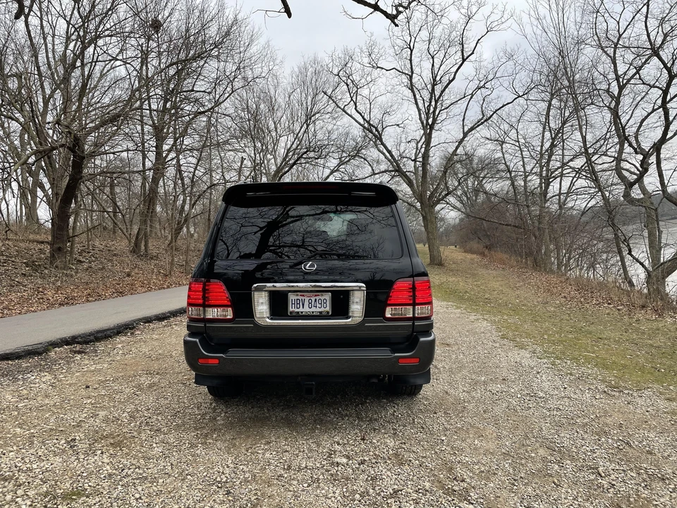 2007 Lexus LX 2nd Gen - Image 21 of 31