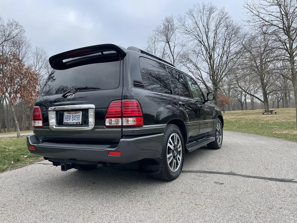 2007 Lexus LX 2nd Gen - Image 24 of 31