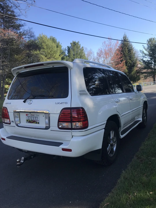 2007 Lexus LX 2nd Gen - Image 10 of 16