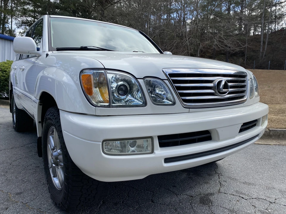 2007 Lexus LX 2nd Gen - Image 14 of 31