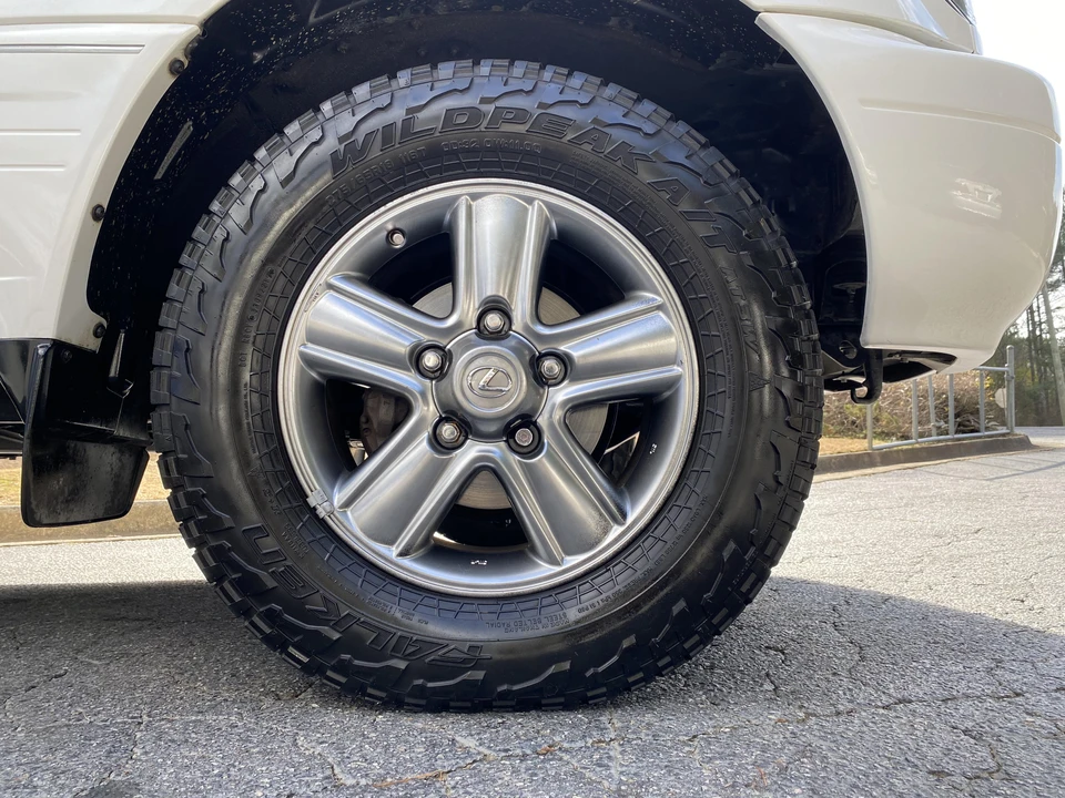 2007 Lexus LX 2nd Gen - Image 22 of 31
