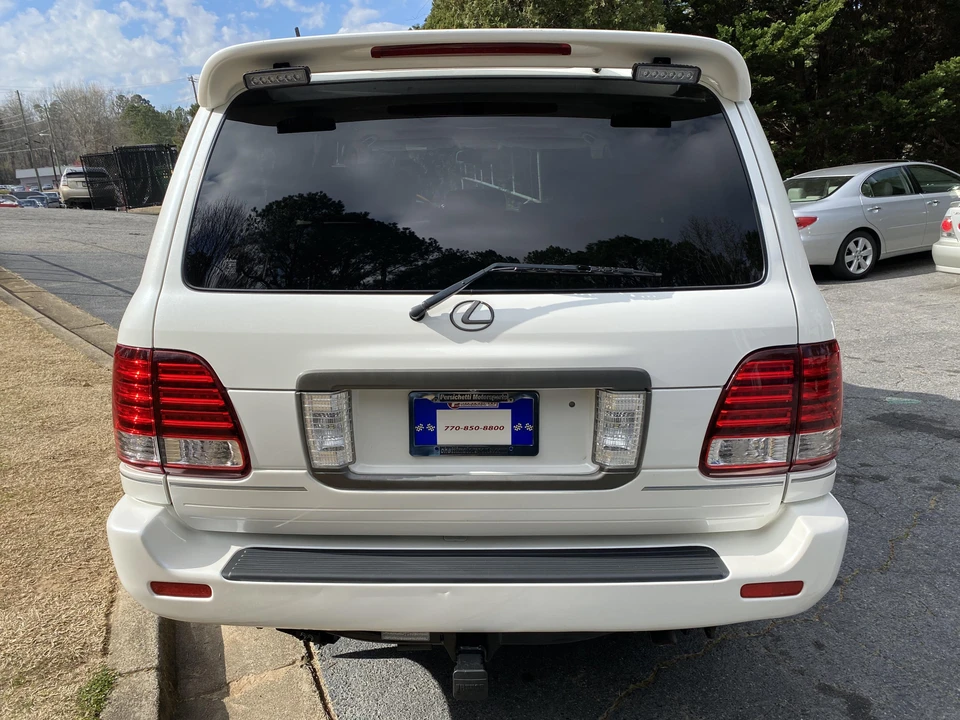2007 Lexus LX 2nd Gen - Image 7 of 31