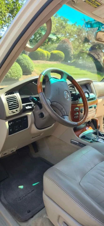 2007 Lexus LX 2nd Gen - Image 6 of 20