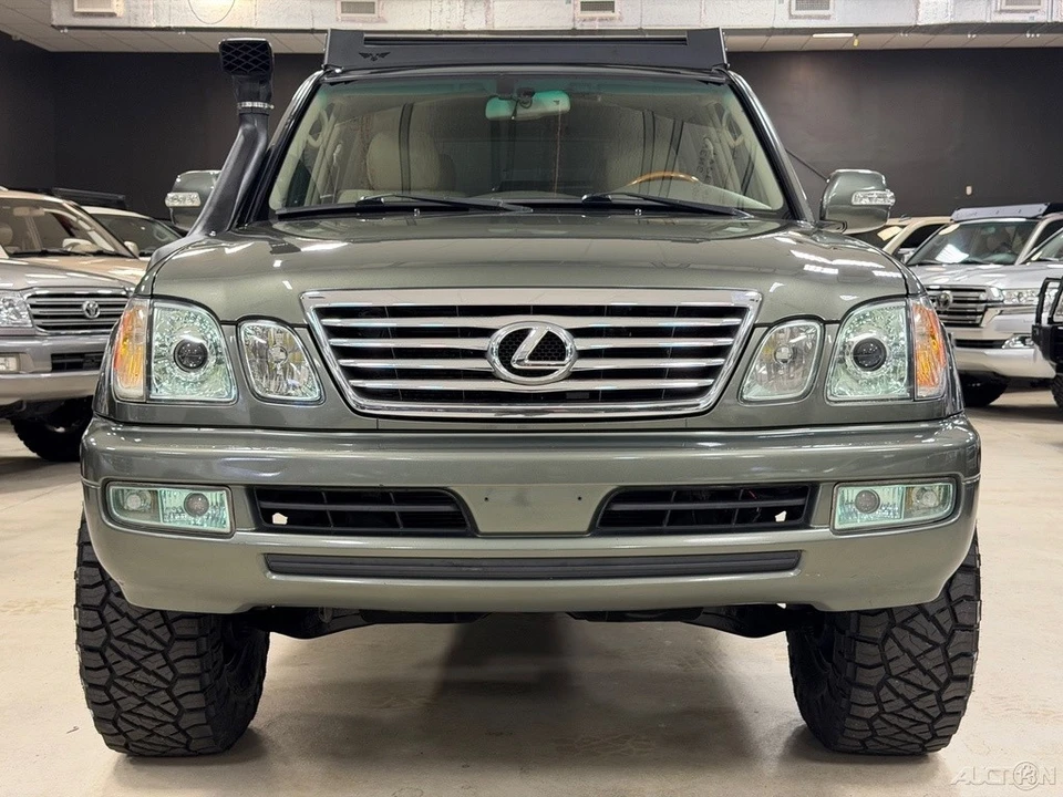 2007 Lexus LX 2nd Gen - Image 8 of 12