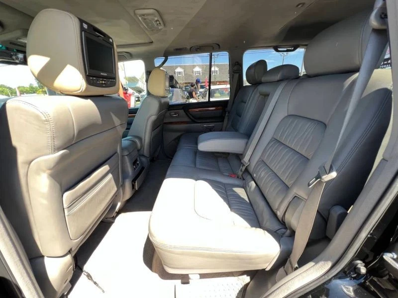 2007 Lexus LX 2nd Gen - Image 12 of 12
