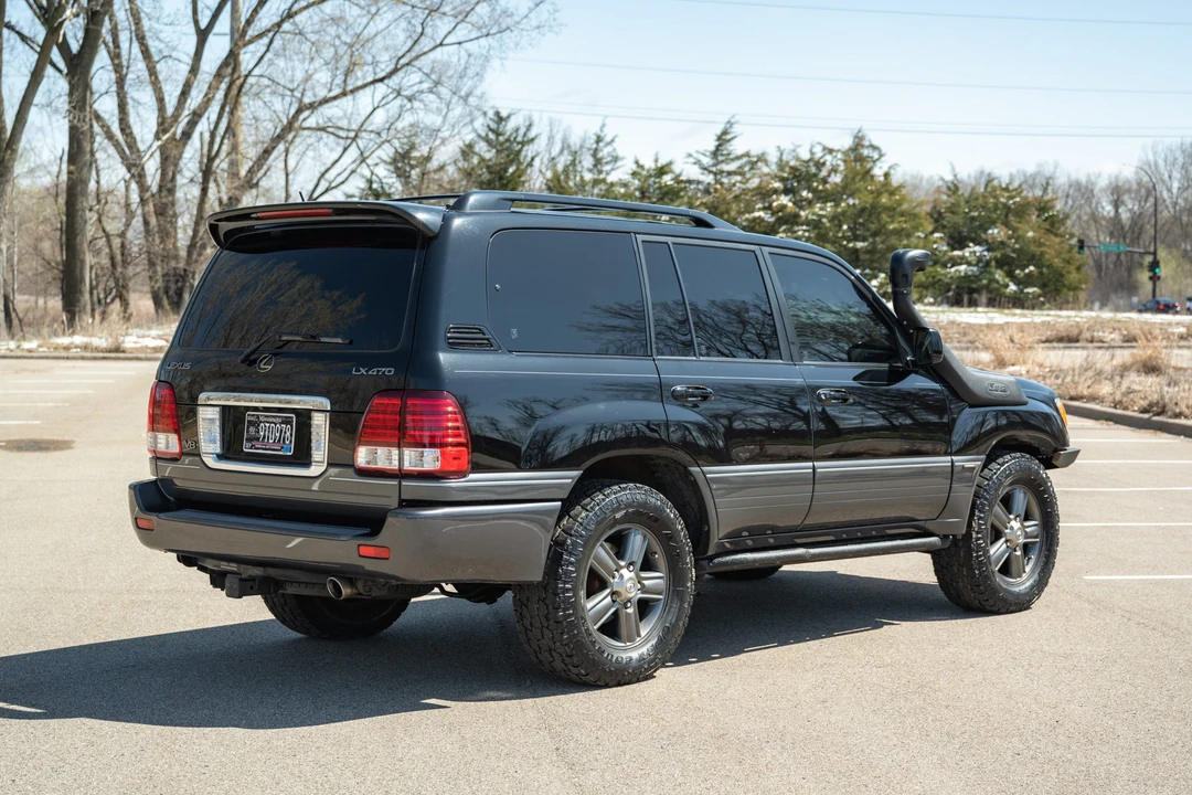 2007 Lexus LX 2nd Gen - Image 6 of 31
