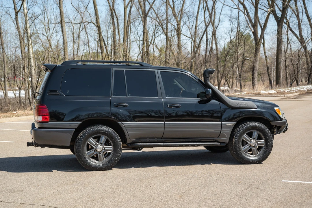 2007 Lexus LX 2nd Gen - Image 7 of 31
