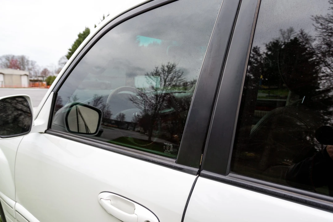 2007 Lexus LX 2nd Gen - Image 31 of 31