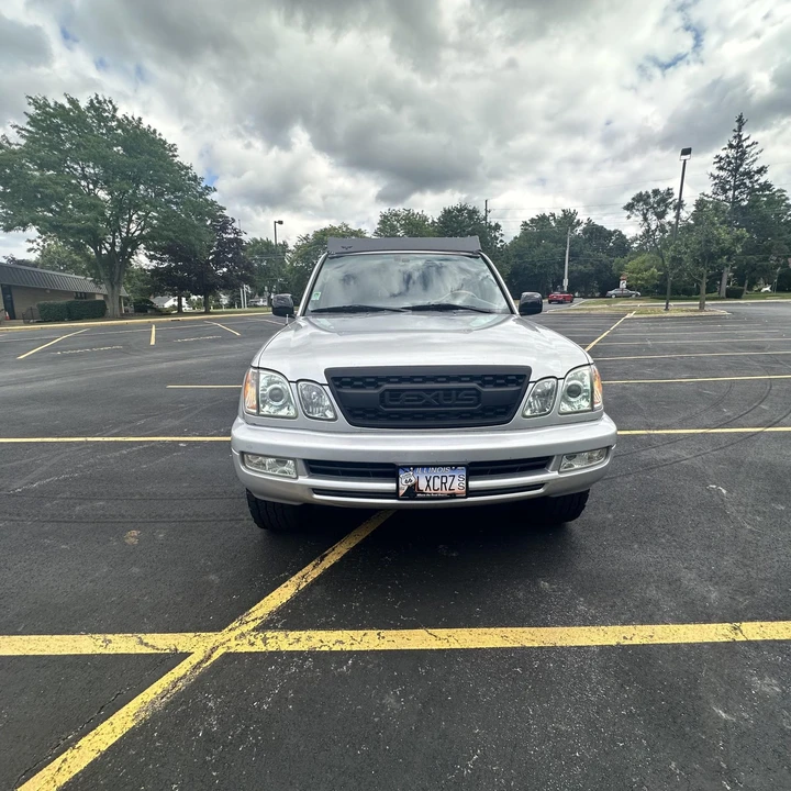 2007 Lexus LX 2nd Gen - Image 10 of 31