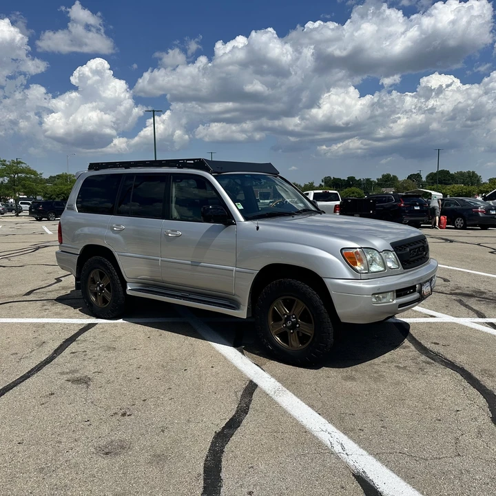 2007 Lexus LX 2nd Gen - Image 15 of 31