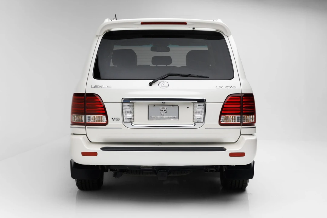 2007 Lexus LX 2nd Gen - Image 5 of 31