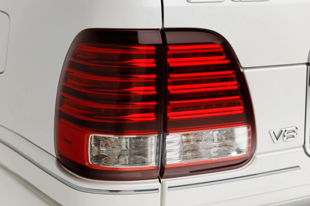 2007 Lexus LX 2nd Gen - Image 27 of 31