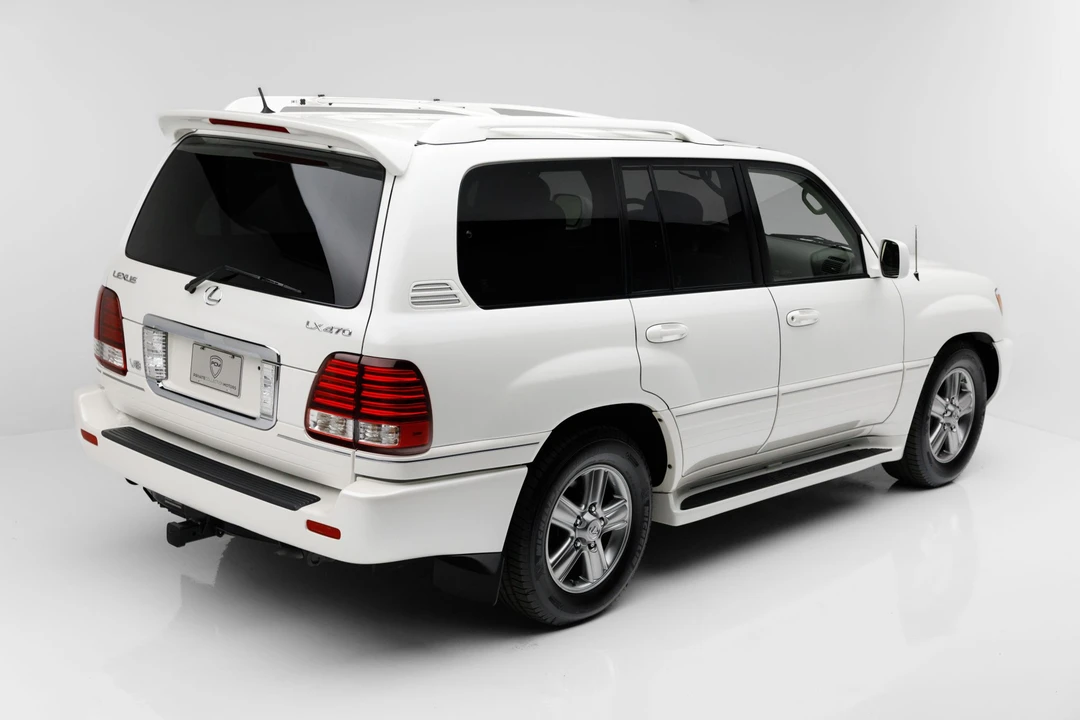 2007 Lexus LX 2nd Gen - Image 7 of 31