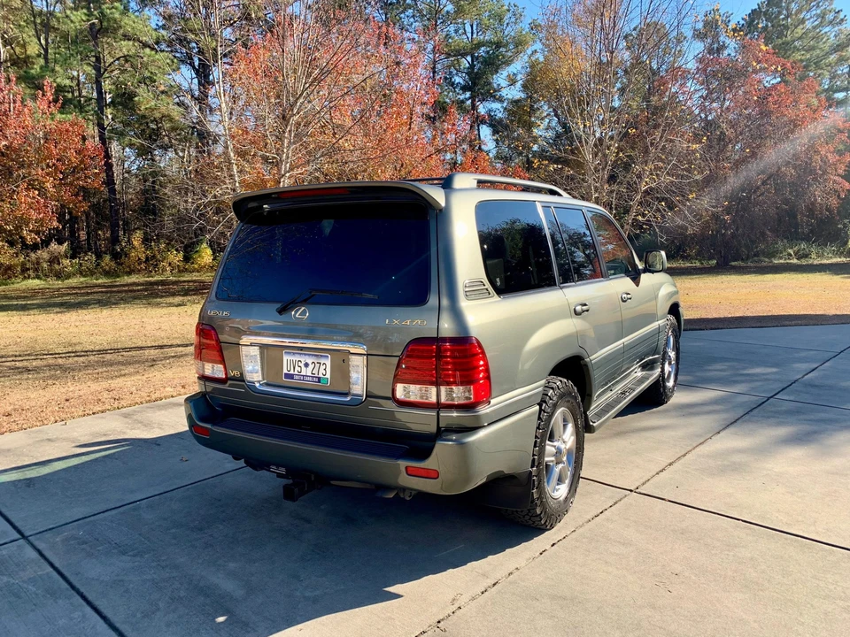 2007 Lexus LX 2nd Gen - Image 7 of 31
