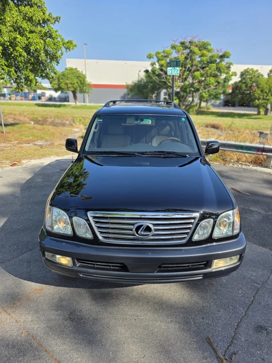 2007 Lexus LX 2nd Gen - Image 7 of 31