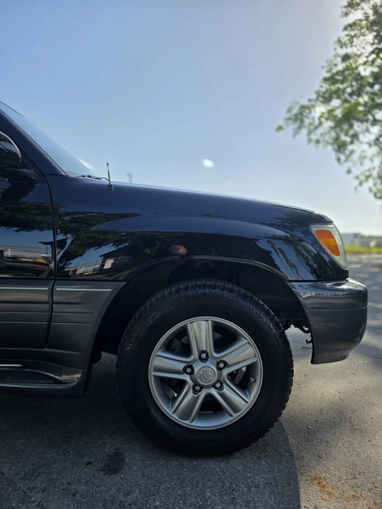 2007 Lexus LX 2nd Gen - Image 31 of 31
