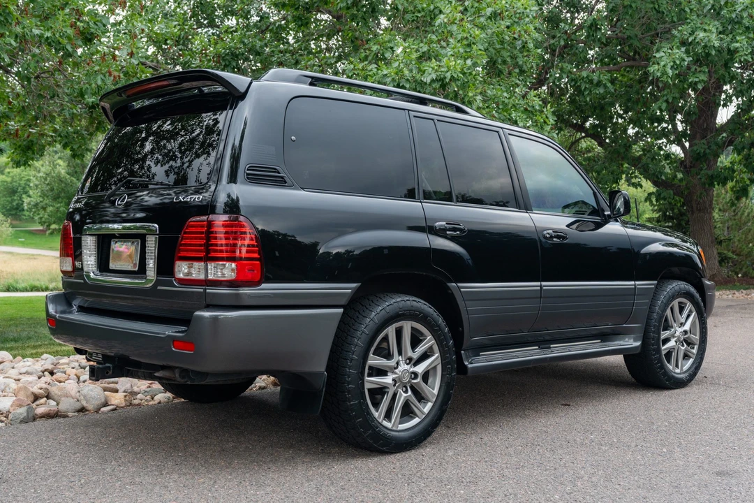 2007 Lexus LX 2nd Gen - Image 7 of 31