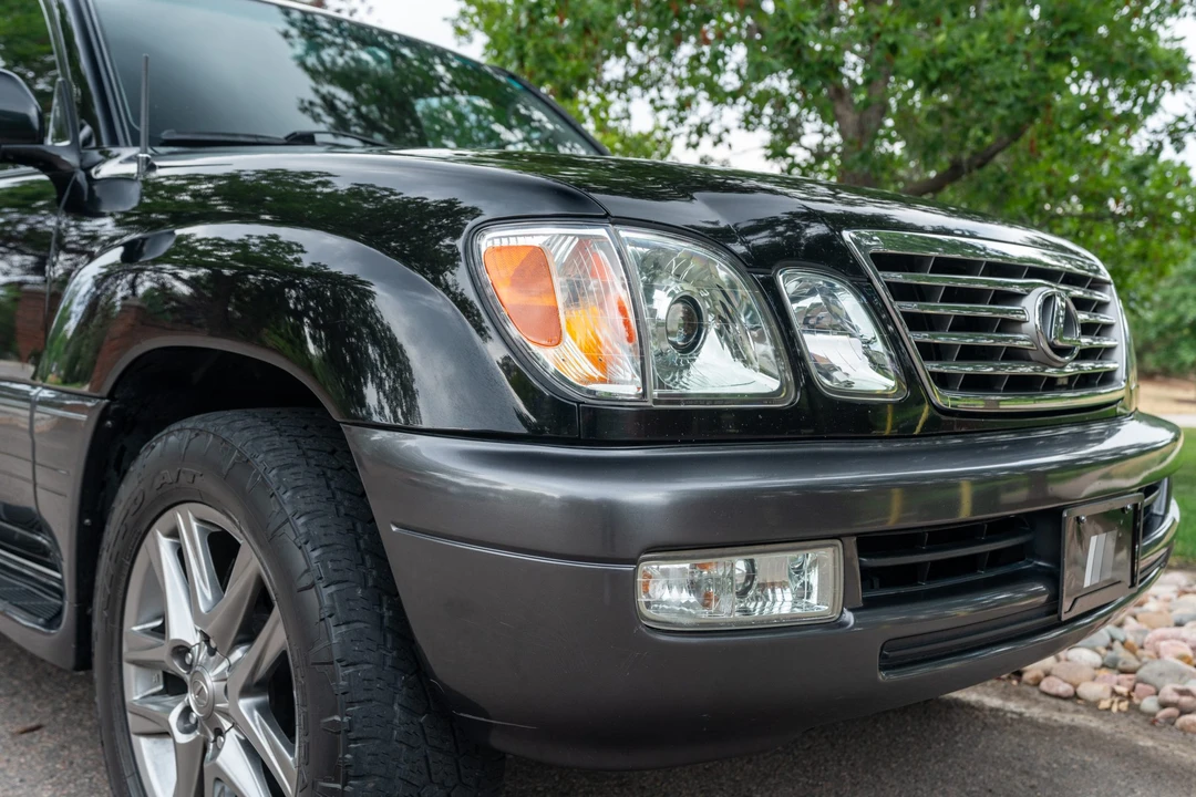 2007 Lexus LX 2nd Gen - Image 17 of 31