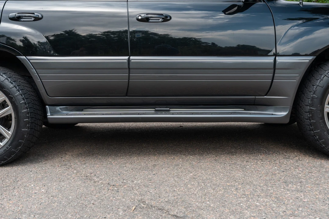 2007 Lexus LX 2nd Gen - Image 30 of 31