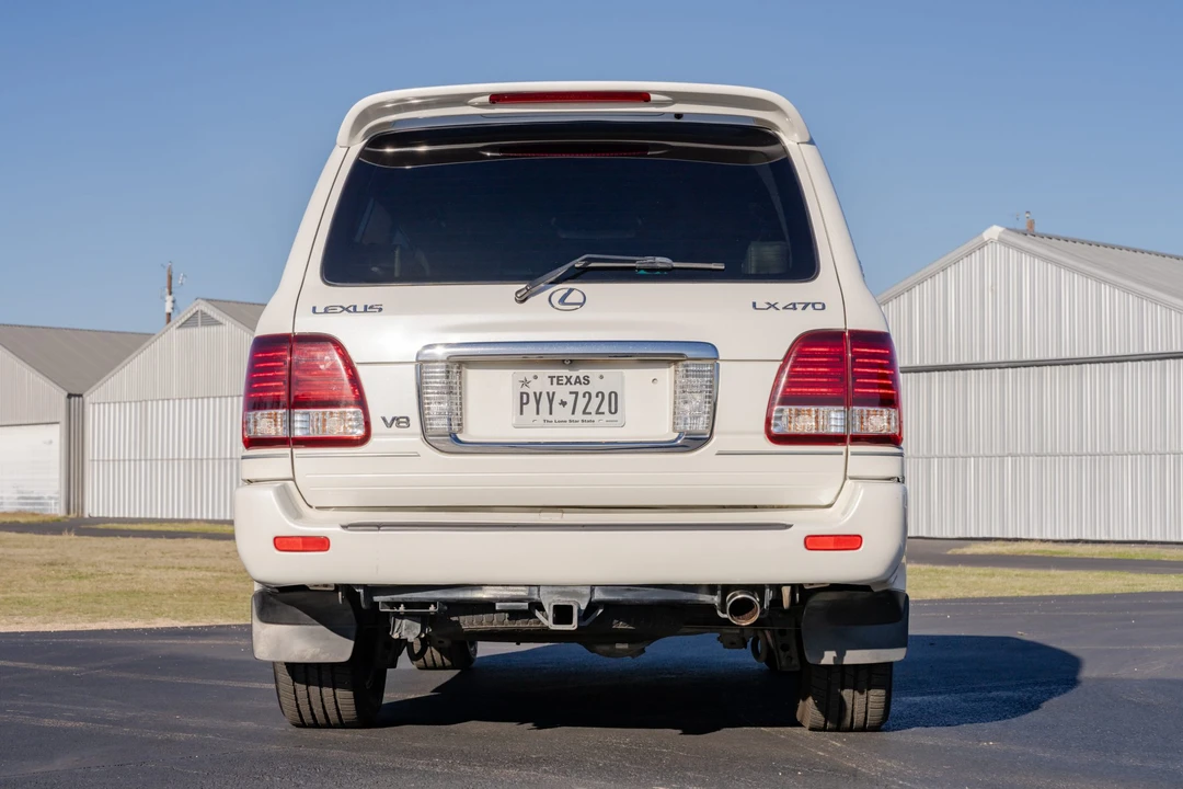 2007 Lexus LX 2nd Gen - Image 27 of 31
