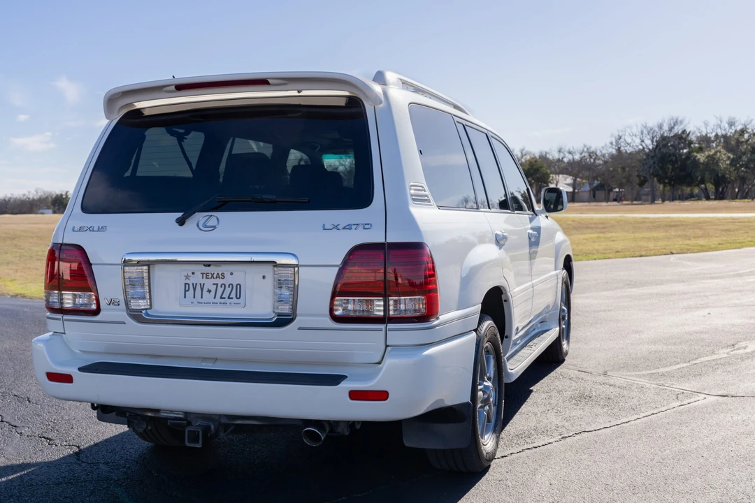 2007 Lexus LX 2nd Gen - Image 24 of 31