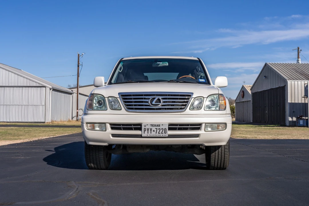2007 Lexus LX 2nd Gen - Image 7 of 31
