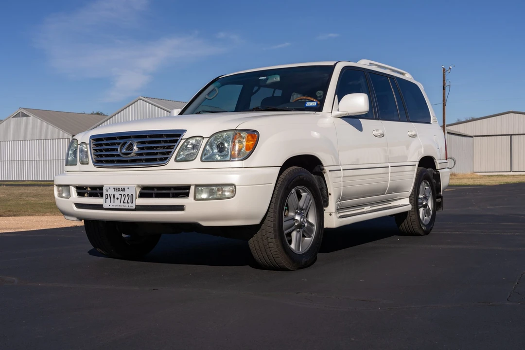 2007 Lexus LX 2nd Gen - Image 6 of 31