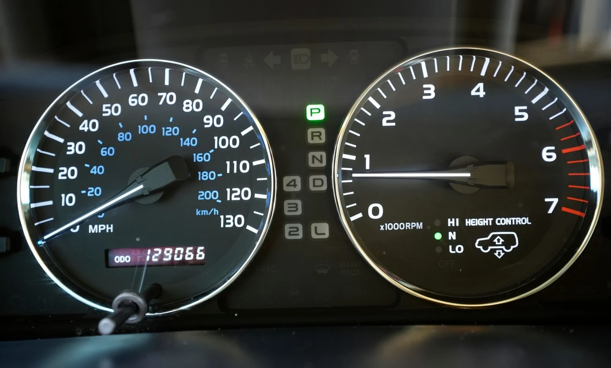 2007 Lexus LX 2nd Gen - Image 30 of 31