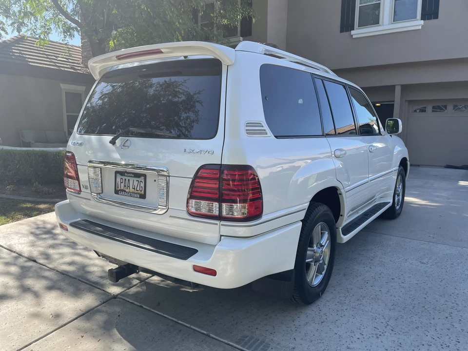 2007 Lexus LX 2nd Gen - Image 22 of 31