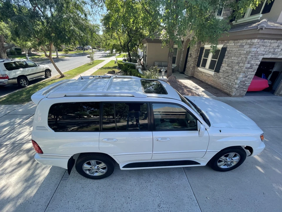2007 Lexus LX 2nd Gen - Image 20 of 31