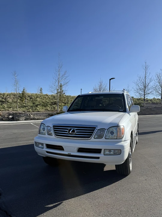 2007 Lexus LX 2nd Gen - Image 5 of 31