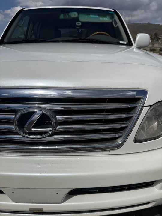 2007 Lexus LX 2nd Gen - Image 14 of 31