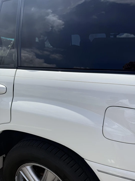 2007 Lexus LX 2nd Gen - Image 26 of 31