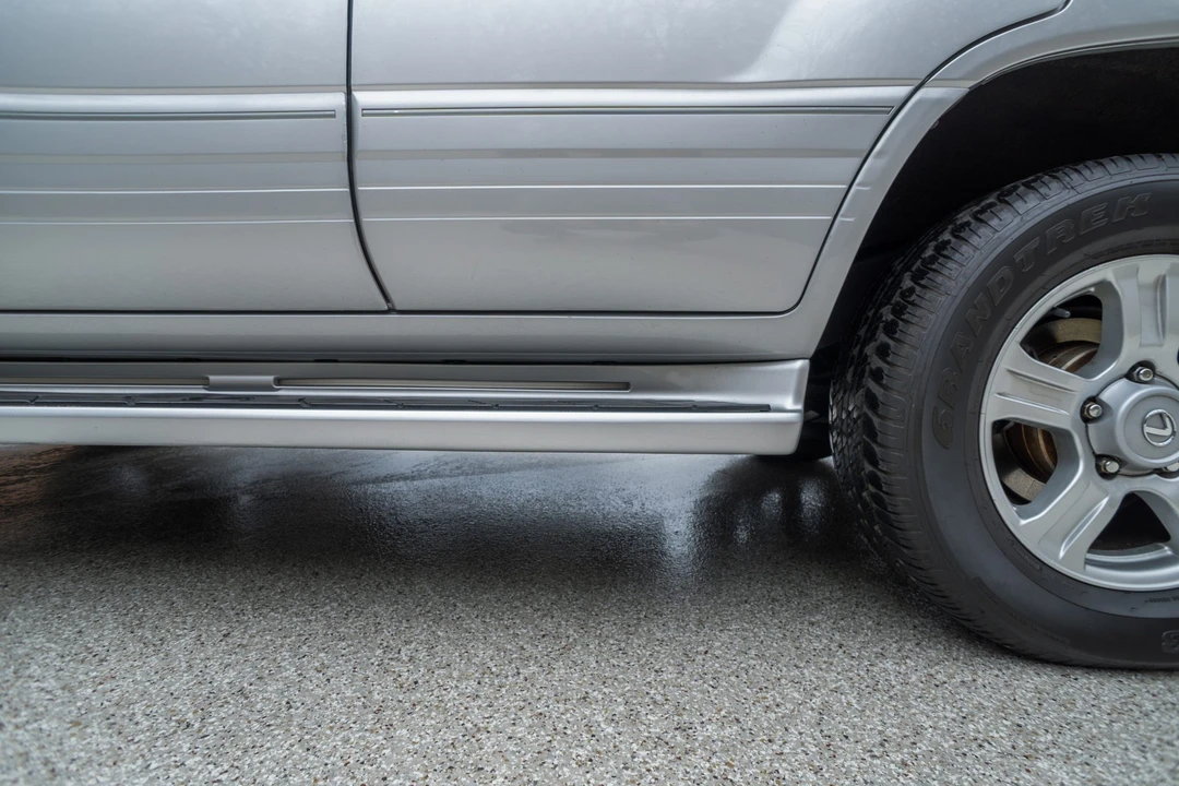 2007 Lexus LX 2nd Gen - Image 22 of 31