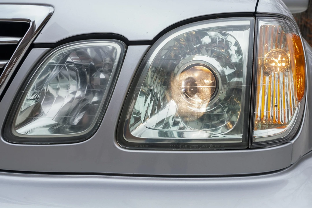2007 Lexus LX 2nd Gen - Image 11 of 31