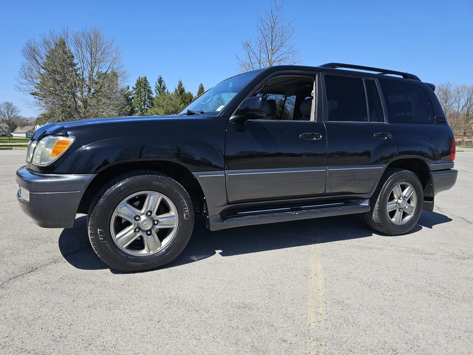 2007 Lexus LX 2nd Gen - Image 7 of 31