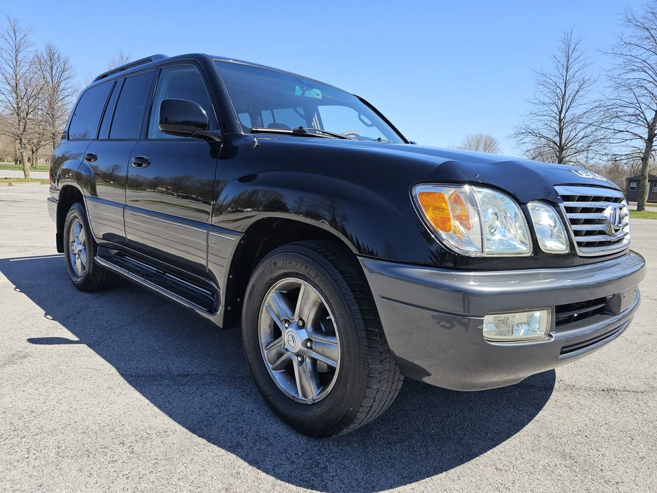 2007 Lexus LX 2nd Gen - Image 27 of 31