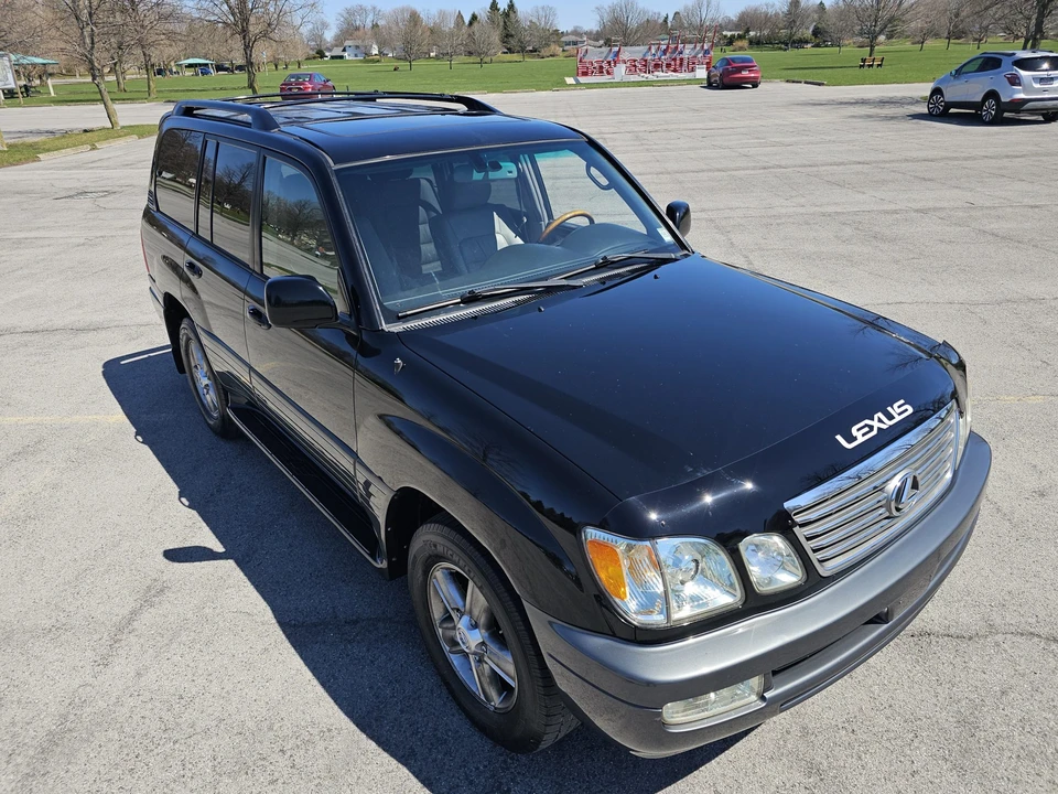 2007 Lexus LX 2nd Gen - Image 29 of 31
