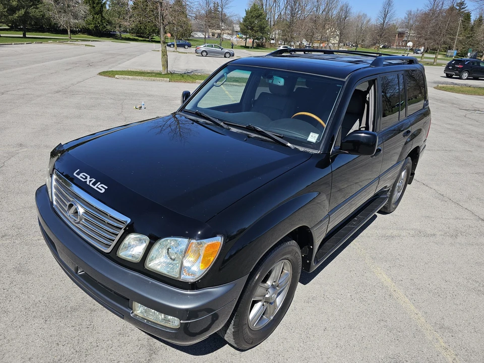 2007 Lexus LX 2nd Gen - Image 3 of 31