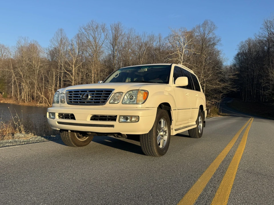2007 Lexus LX 2nd Gen - Image 31 of 31