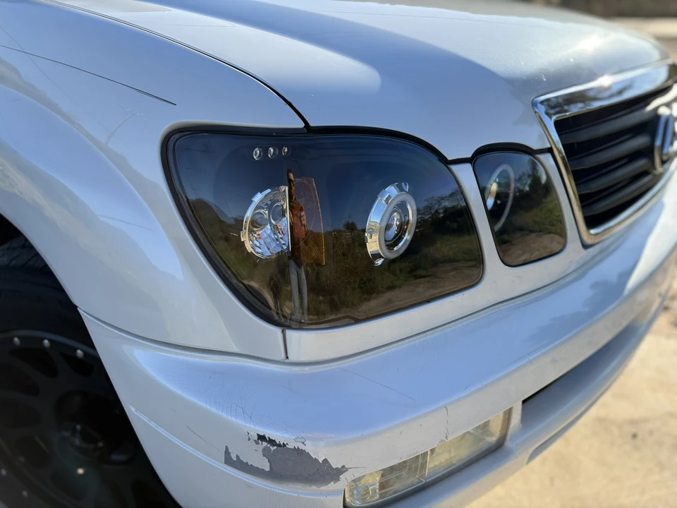 2007 Lexus LX 2nd Gen - Image 29 of 31